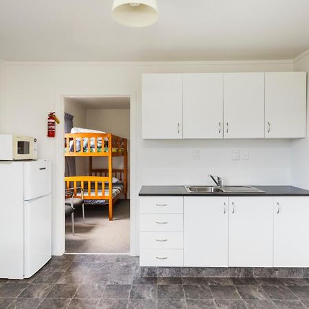 Foxton Beach Holiday Park 외부 사진