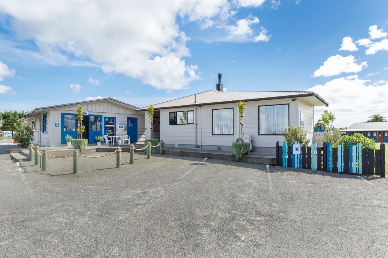 Foxton Beach Holiday Park 외부 사진
