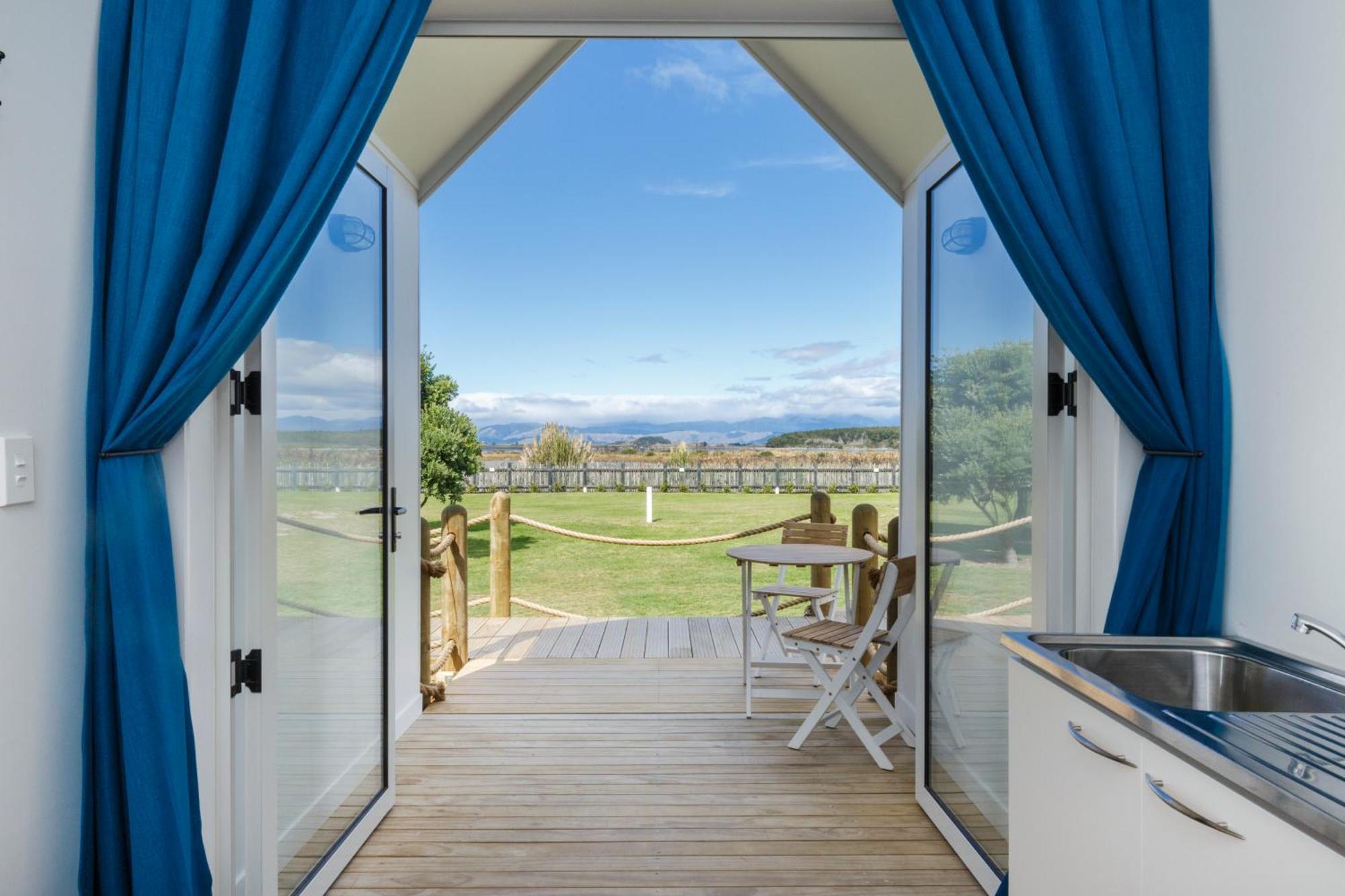 Foxton Beach Holiday Park 외부 사진