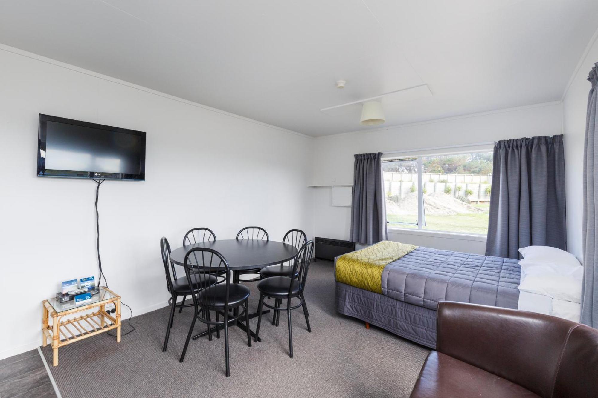 Foxton Beach Holiday Park 외부 사진